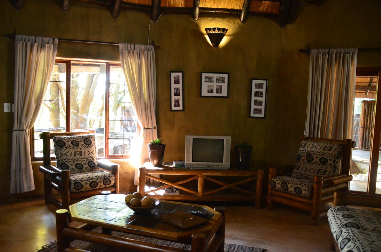 Moholoholo Ya Mati Guest House Kampersrus AH Екстериор снимка