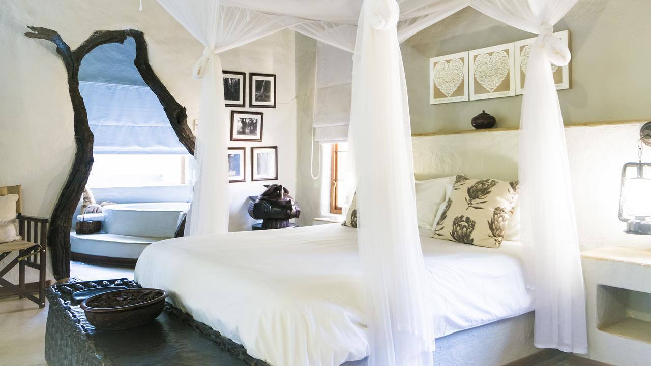 Moholoholo Ya Mati Guest House Kampersrus AH Екстериор снимка